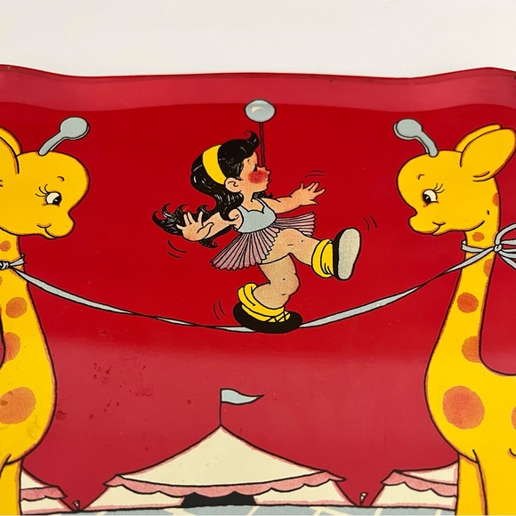 Vintage Red Child’s Snack Tray with Circus Design - Picture 4 of 9